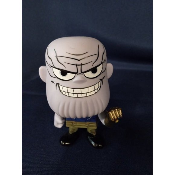 2018 Funko‎ Vinyl Avengers Infinity War Thanos Figure Bobblehead - Picture 1 of 4